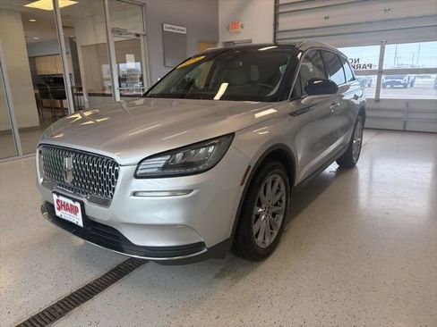 Used 2020 Lincoln Corsair AWD w/ Premium Package image 6