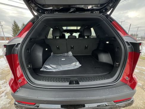 New 2026 Chevrolet Equinox RS w/ LPO, Floor Liner Package image 27