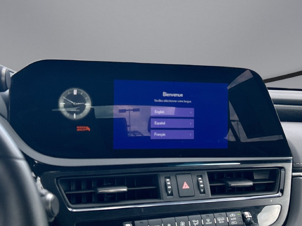 Used 2025 Lexus ES 350 w/ Premium Package FWD image 22