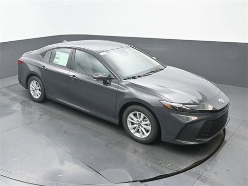 New 2026 Toyota Camry LE image 26
