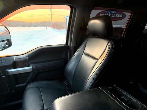 Used 2019 Ford F250 Lariat w/ Lariat Ultimate Package image 32