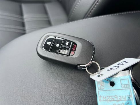 New 2026 Honda HR-V EX-L image 31