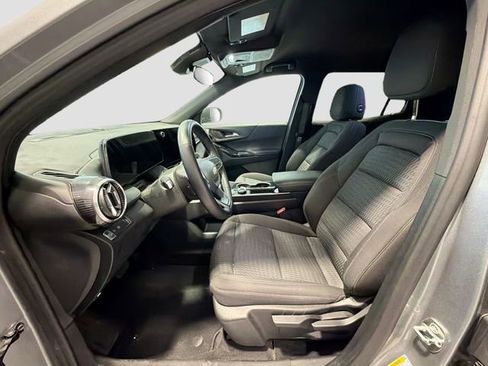 Used 2026 Chevrolet Equinox LT image 18