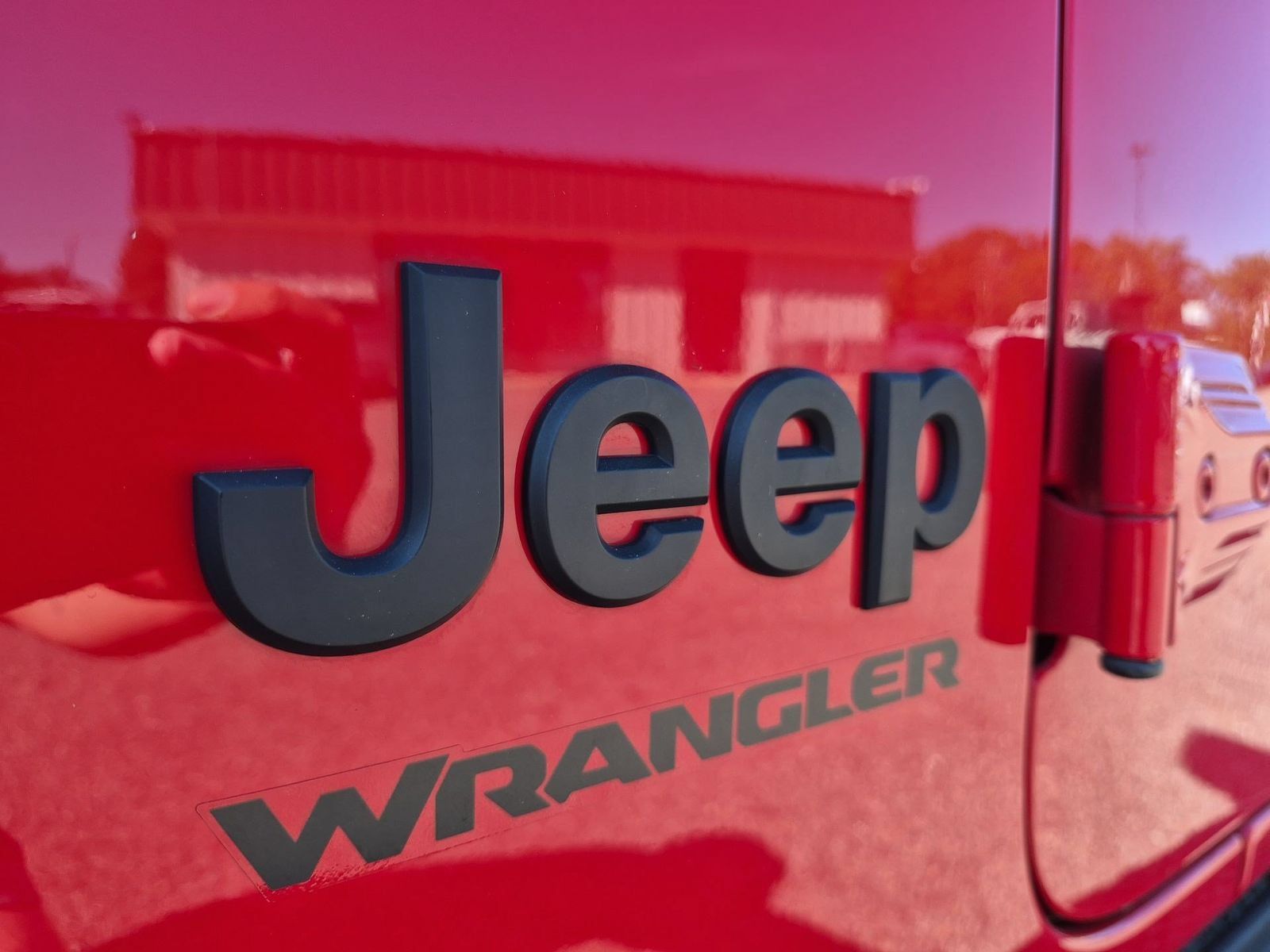 Used 2022 Jeep Wrangler Sport AWD/4WD image 30