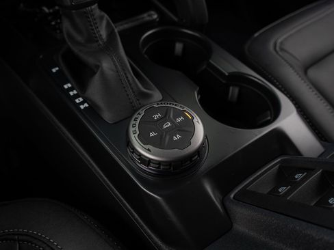 New 2026 Ford Bronco Badlands AWD/4WD image 46