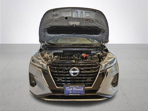 Certified 2023 Nissan Kicks SR w/ SR Premium Package image 5