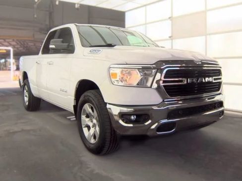 Used 2019 RAM 1500 Big Horn AWD/4WD image 2