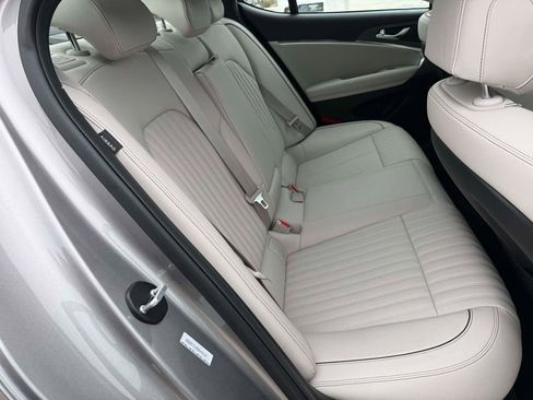 Used 2026 Genesis G70 3.3T Sport Prestige image 13
