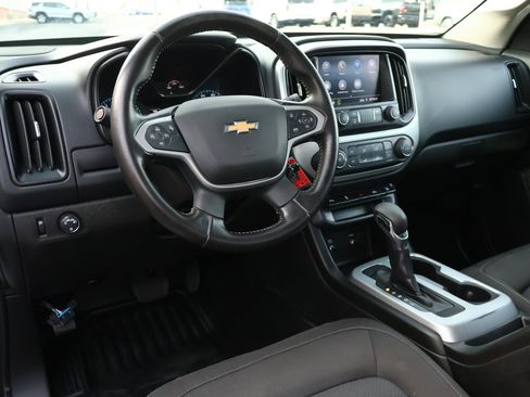 Used 2022 Chevrolet Colorado LT w/ Fleet Safety Package image 2