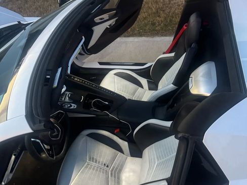 Used 2023 Chevrolet Corvette Stingray Premium Conv image 3