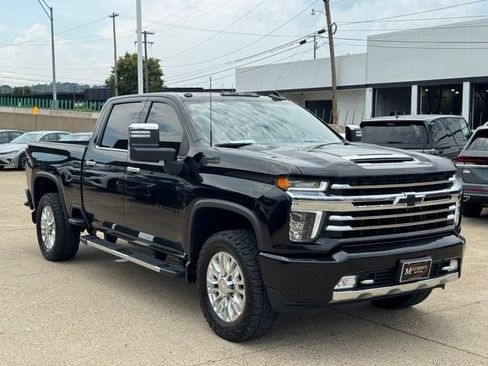 Used 2022 Chevrolet Silverado 2500 High Country w/ LPO, Dark Essentials Package AWD/4WD image 8