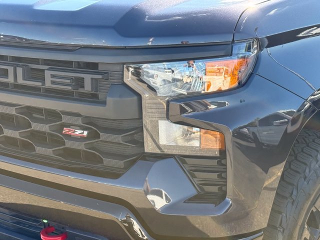Used 2022 Chevrolet Silverado 1500 Custom Trail Boss AWD/4WD image 23