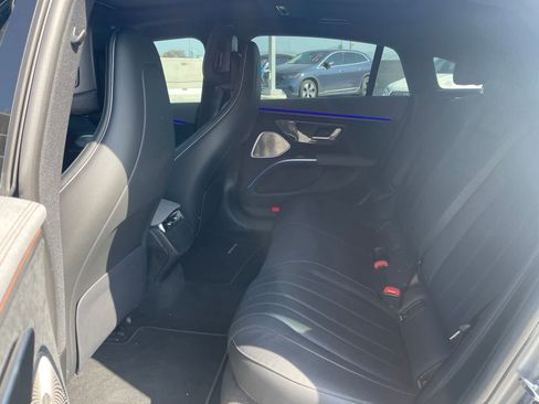 Used 2023 Mercedes-Benz EQS 580 4MATIC Sedan image 5