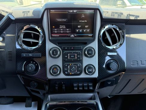 Used 2014 Ford F250 Lariat w/ Lariat Ultimate Package AWD/4WD image 13