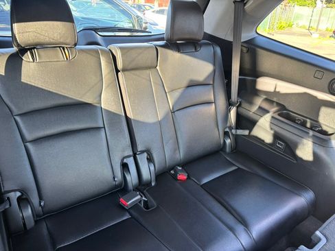 Used 2017 Honda Pilot EX-L image 45
