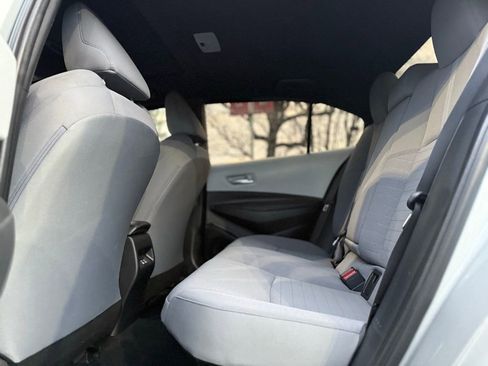 Used 2024 Toyota Corolla SE w/ SE Package image 16