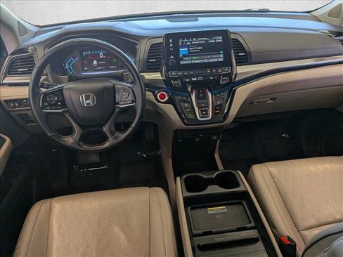 Used 2022 Honda Odyssey Elite image 22