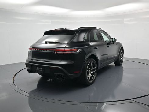 Used 2026 Porsche Macan AWD/4WD image 30