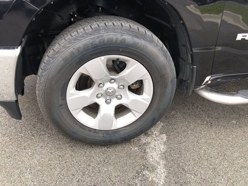 Used 2020 RAM 1500 Big Horn image 2