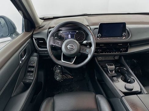 Certified 2023 Nissan Rogue SV w/ SV Premium Package image 32