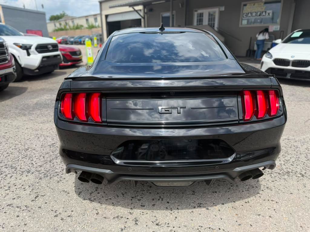 Used 2020 Ford Mustang GT Premium w/ Equipment Group 401A RWD image 5