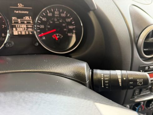 Used 2012 Nissan Rogue S image 13