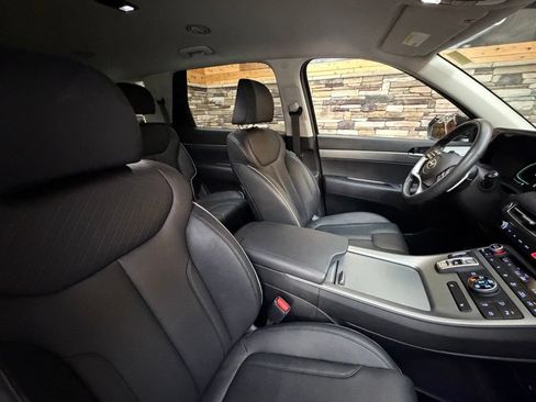 Used 2024 Hyundai Palisade SEL AWD/4WD image 25