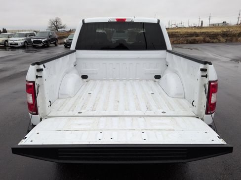 Used 2018 Ford F150 XLT image 12