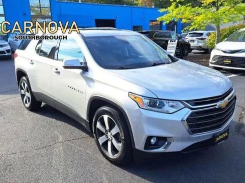 Used 2018 Chevrolet Traverse LT image 6
