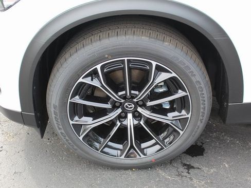 New 2025 MAZDA CX-70 Plug-In Hybrid w/ Premium Pkg image 10