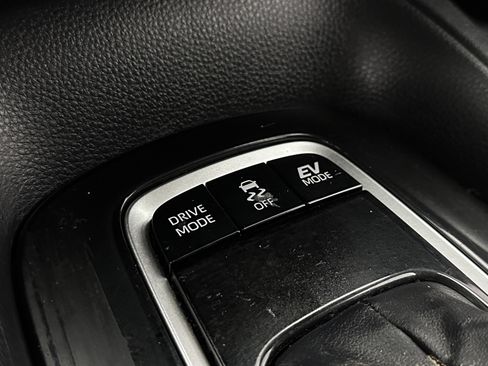 Used 2024 Toyota Corolla LE FWD image 14