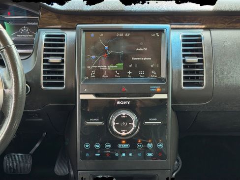 Used 2018 Ford Flex Limited AWD/4WD image 17