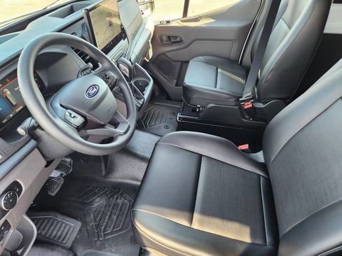 New 2026 Ford Transit 250 148 Medium Roof w/ Load Area Protection Package image 13