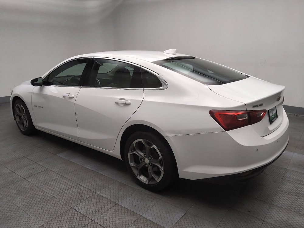 Used 2024 Chevrolet Malibu LT FWD image 3