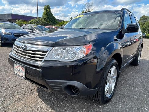 Used 2010 Subaru Forester 2.5X Premium w/ Popular Equipment Group 1B AWD/4WD image 1