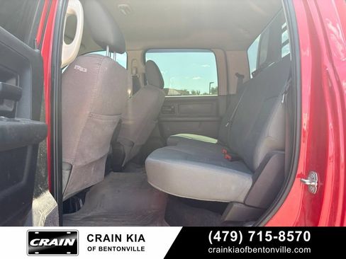 Used 2018 RAM 3500 Tradesman w/ Chrome Appearance Group AWD/4WD image 15