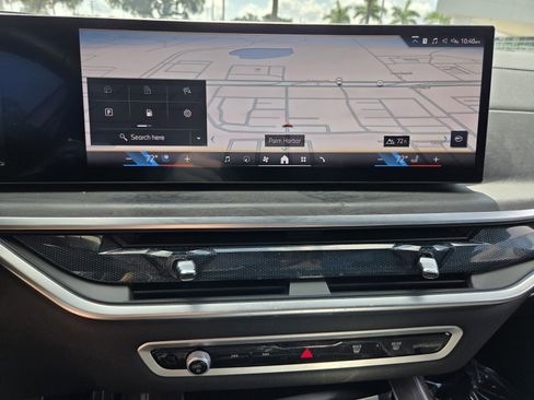 Certified 2025 BMW X7 xDrive40i w/ M Sport Package AWD/4WD image 23