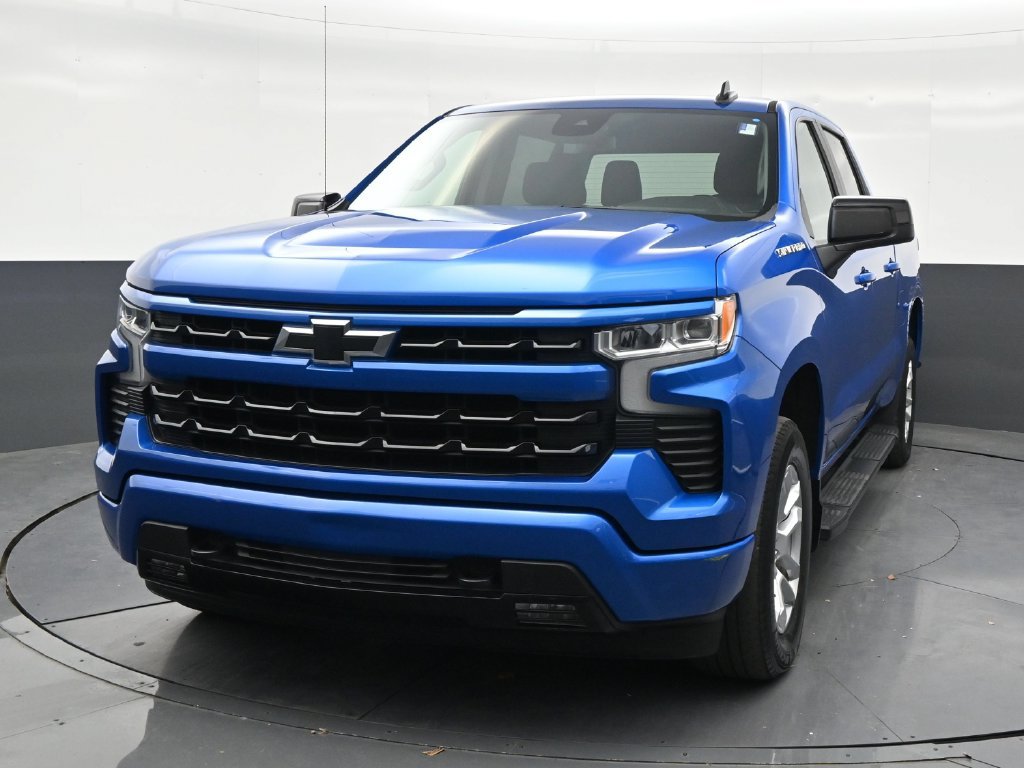 Used 2024 Chevrolet Silverado 1500 RST RWD image 8
