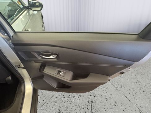 Used 2024 Honda Accord EX image 16