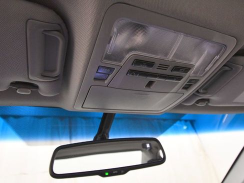 Used 2014 Toyota Camry SE w/ Leather Package image 28