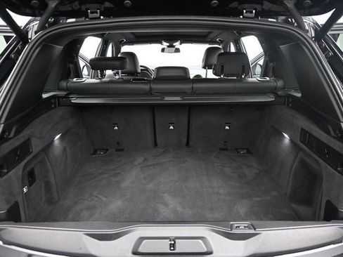 Used 2022 BMW X5 xDrive40i w/ Premium Package AWD/4WD image 19
