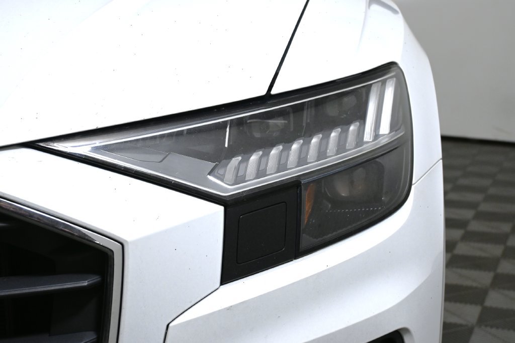 Used 2023 Audi Q8 Premium AWD/4WD image 11