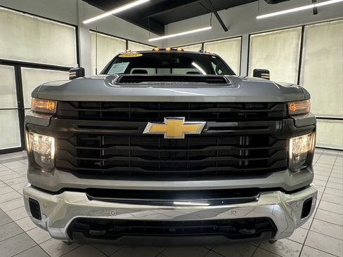 Certified 2025 Chevrolet Silverado 2500 W/T w/ WT/CX Safety Package AWD/4WD image 13