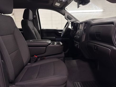 Used 2024 Chevrolet Silverado 1500 Custom AWD/4WD image 28