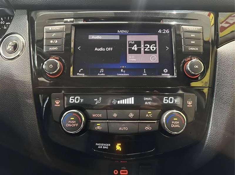 Used 2021 Nissan Rogue Sport SV AWD/4WD image 18