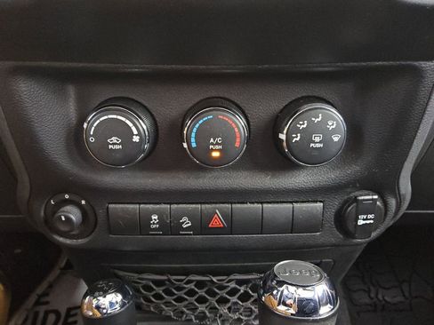 Used 2014 Jeep Wrangler Unlimited Sport w/ Quick Order Package 24S image 21