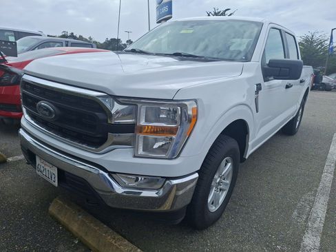 Certified 2021 Ford F150 XLT image 3