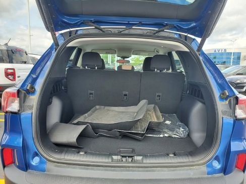 Used 2022 Ford Escape SE w/ Convenience Package image 28