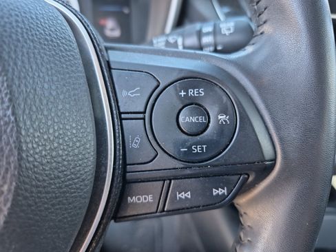 Used 2021 Toyota Corolla SE w/ Carpet Mat Package (TMS) FWD image 27