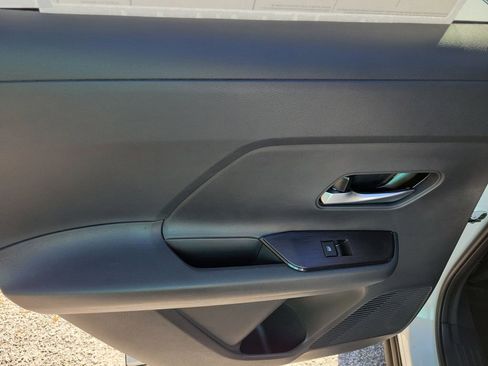 New 2026 Nissan Kicks SV image 13